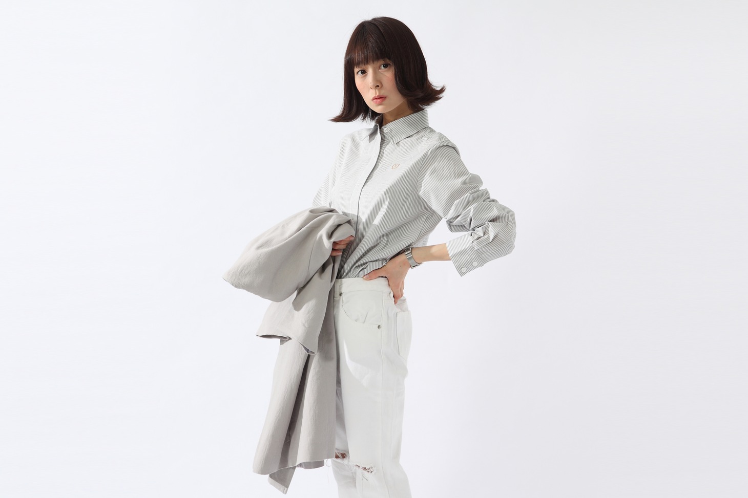 槙島聖護モデルのトップス使用イメージ。