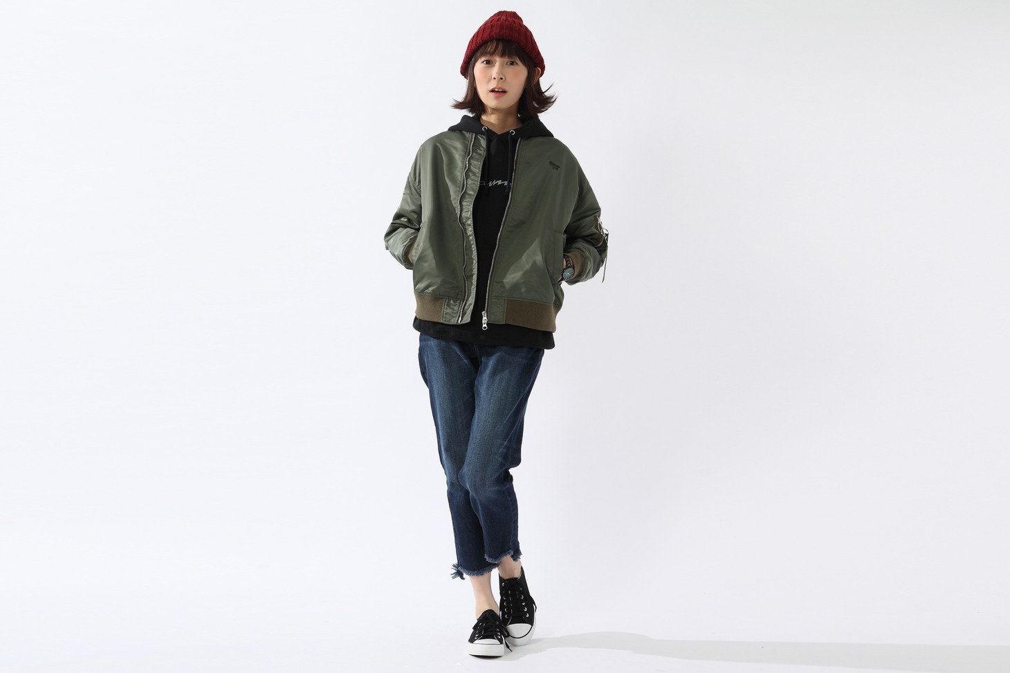 狡噛慎也モデルのアウター使用イメージ。