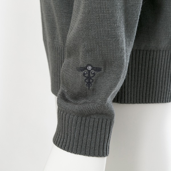 宜野座伸元モデルのトップス。