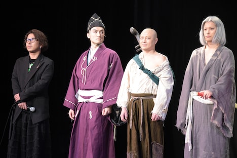 舞台「どろろ」公開ゲネプロ前の舞台挨拶より。