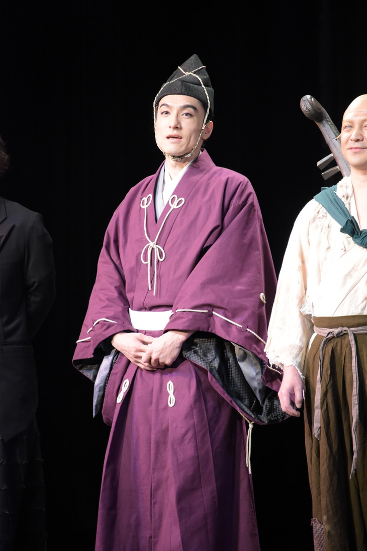 醍醐景光役の唐橋充。