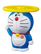 第1弾の「そらまでとばせ！タケコプター」。ボタンを押すと頭上のタケコプターが飛ぶ。