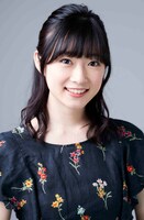 小糸侑役の河内美里。
