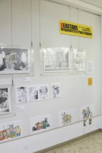 「BEASTARS原画展 ～板垣巴留の世界～」の様子。