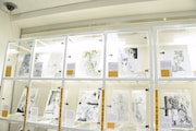 「BEASTARS原画展 ~板垣巴留の世界~」の様子。