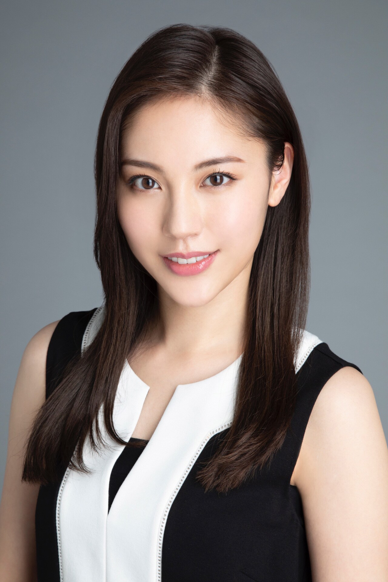 水沢エレナ [画像ギャラリー 9/14] - コミックナタリー