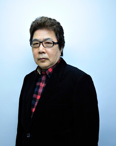 菊池益荒男役の玄田哲章。