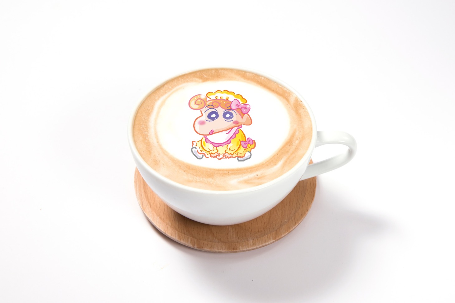「ハローキティ×しんちゃんホットカフェラテ」