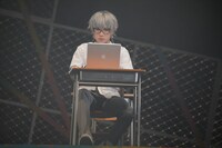 矢野喜助役の永田聖一朗。