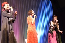 左から宮原永海、秋谷智子、千葉千恵巳。