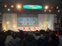 TVアニメ「ぼくたちは勉強ができない」のステージイベントより。