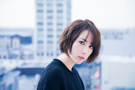 3日目に出演する藍井エイル。