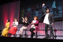 歓声を求める神谷浩史。