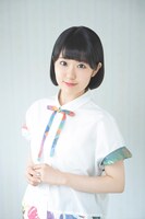 由比ヶ浜結衣役の東山奈央。