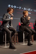 イベントの様子。左から小野賢章、諏訪部順一。