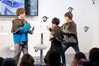 「王撰騎士団（ロイヤルナイツ）編突入記念SPステージ」の様子。