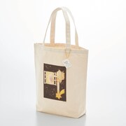 「A4サイズのファイルが入るチャーム付きトートバッグ」陸奥A子モデル