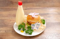 「TOSSY＆OKKY×PATTY＆JIMMYのアメリカン☆ハンバーガー」