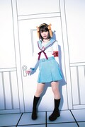 涼宮ハルヒのコスプレをするえなこ。撮影/桑島智輝 (c)谷川流・いとうのいぢ/KADOKAWA