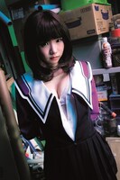 葦月伊織のコスプレをするえなこ。撮影/桑島智輝 (c)桂正和／集英社