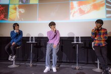 左から影山茂夫役の伊藤節生、霊幻新隆役の櫻井孝宏、立川譲監督。