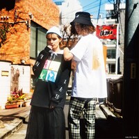 「I"s」Tシャツ・ロングスリーブTシャツの着用イメージ。