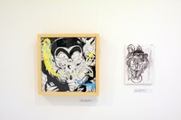 「チェンジ・アンド・チャレンジ」のコーナーより、天野喜孝が描いた「こちら葛飾区亀有公園前派出所」のイラスト。