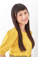 ネコのミーチェ役の徳井青空。