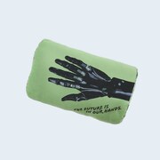 「紐倉の義手クッション」