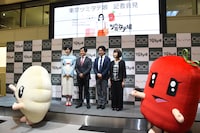 「東京ツミタテ娘」記者会見の様子。