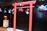 「東京タラレバ娘展」の様子。