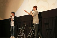 「『DOUBLE DECKER! ダグ＆キリル』トークショー付きEXTRA一挙上映会」の様子。左から三上哲、天崎滉平。