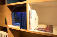 ブリーフィングルームの様子。