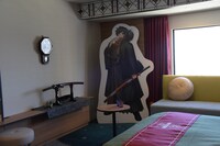 「坂本探偵事務所」ツインAの様子。