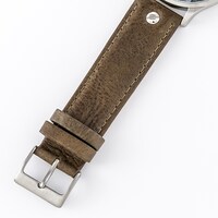 エルヴィンモデルの腕時計。