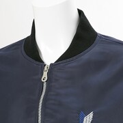 エレンモデルのアウター。