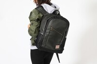 リヴァイモデルのバックパック使用例。