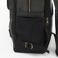 リヴァイモデルのバックパック。