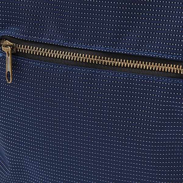 エレンモデルのバックパック。