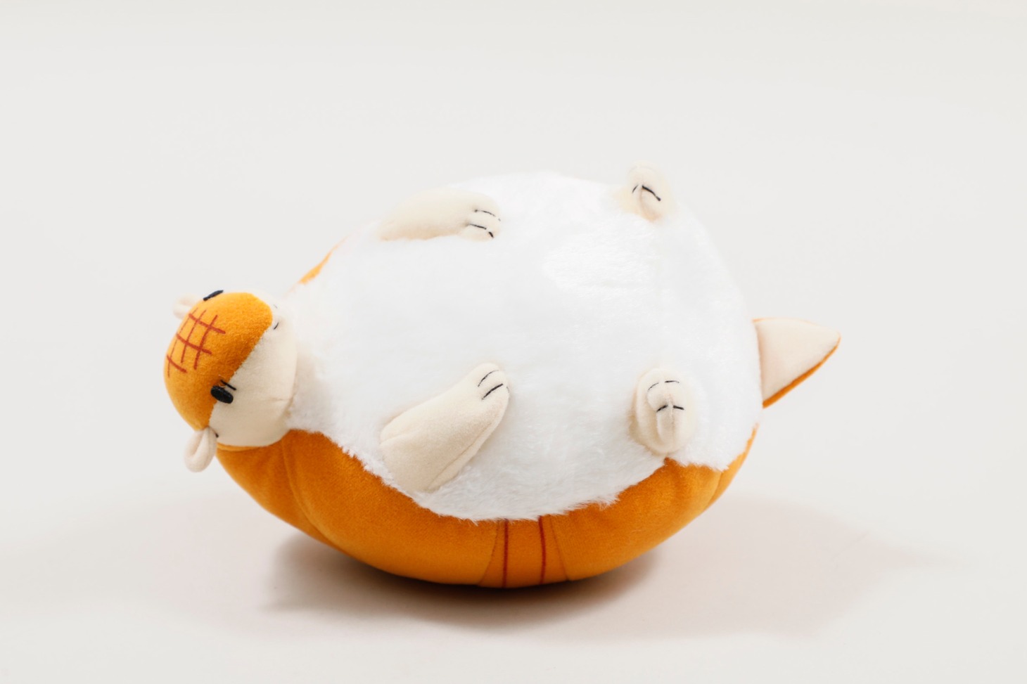 「『アルマジロのジョン』ぬいぐるみ」