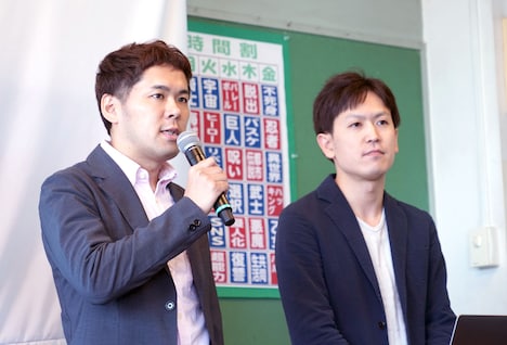 左から細野修平氏、橋本脩氏。