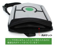 内ポケット付きのため、小物なども整理できる。