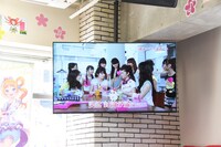 店内上映されるTVアニメ「プリティーリズム・レインボーライブ」には、懐かしの実写パートも含まれている。