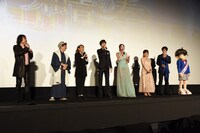 「名探偵コナン 紺青の拳」の公開記念舞台挨拶の様子。