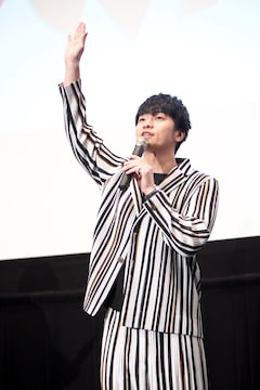 コードギアス 福山潤がc C に 甲斐甲斐しかった 小清水亜美はピザチャンス想像 映画ナタリー コードギアス 福山潤がc C に 甲斐甲斐しかった 小清水亜美はピザチャンス想像 映画ナタリー