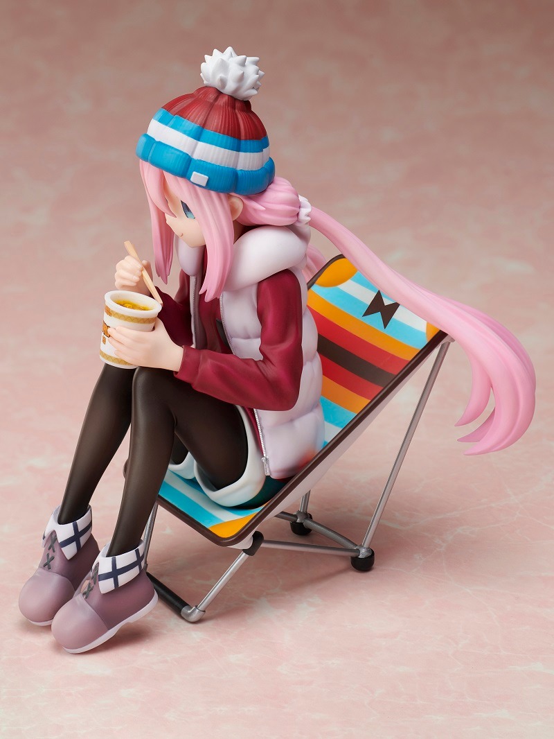 「ゆるキャン△ 各務原なでしこ 1/8 プレミアムぬーどるストッパーフィギュア」
