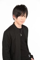 アントニー役の福原かつみ。