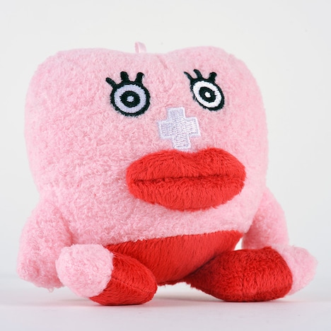 生理ちゃんのぬいぐるみマスコット。※画像は製作中のイメージ。