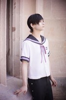 「コンセプトフォトブック『アマネ†ギムナジウム（仮）』」より、橋本祥平。