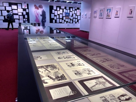 マンガ作品の原画も展示されている。